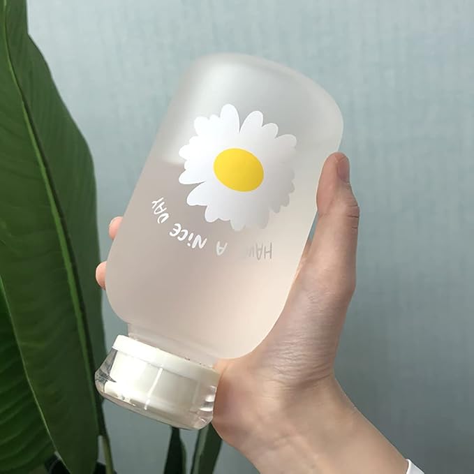 Daisy Glass Bottle with Straw