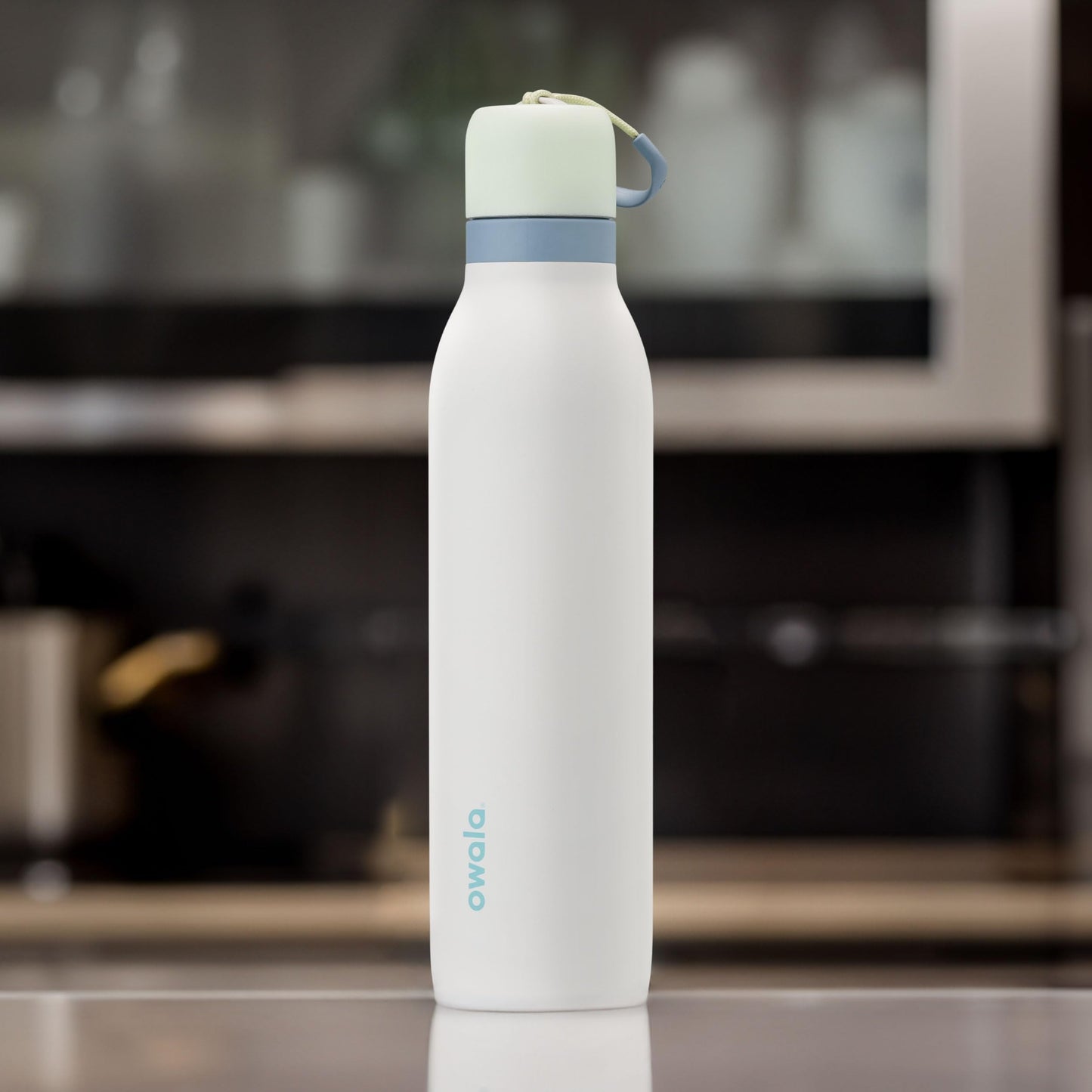 FreeSip Twist Bottle