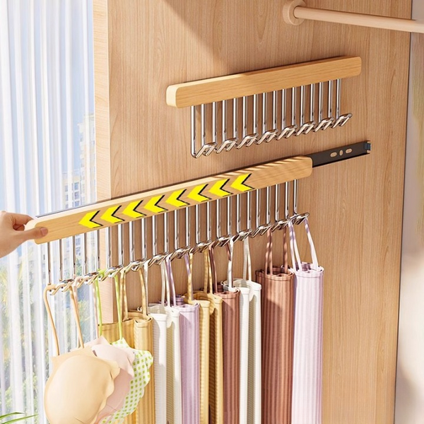 Pull Out Hanger