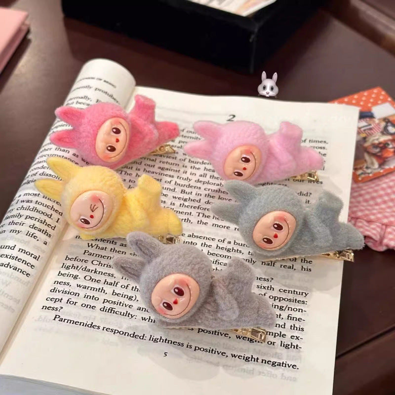 Labubu Lying Hairclip