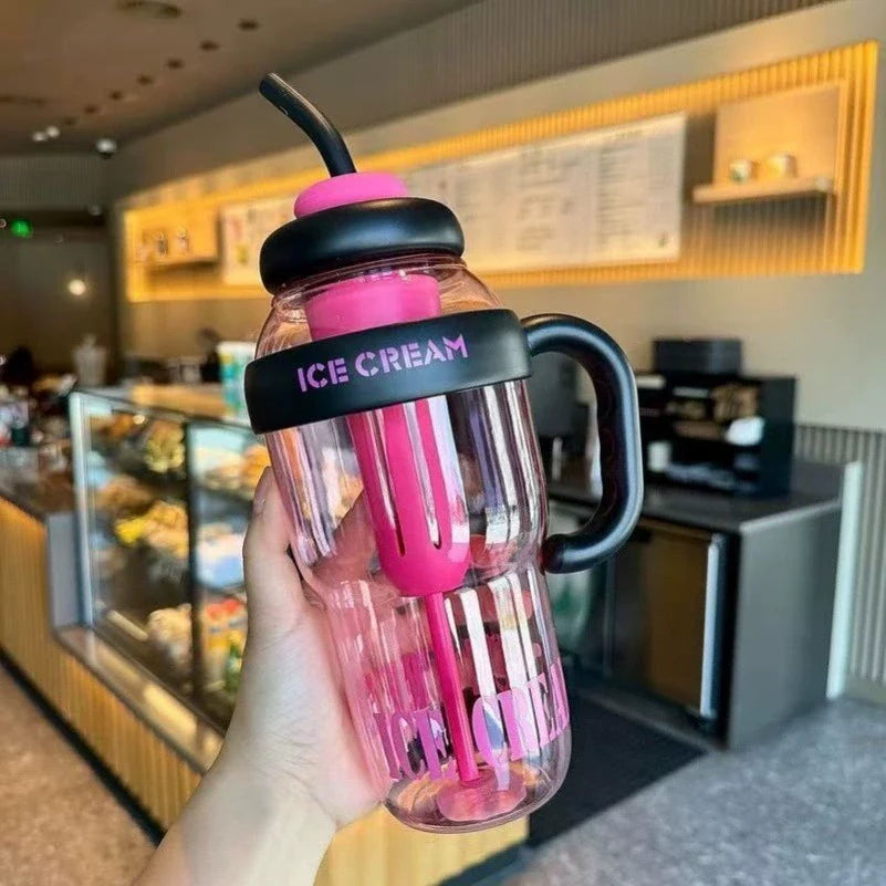 Cute Sipper Bottle With Straw
