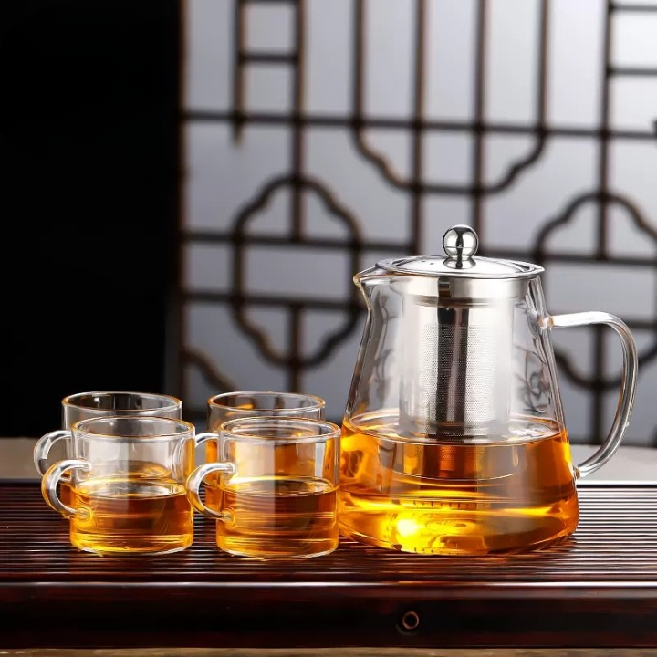 Glass Tea Pot (Free Gloves)