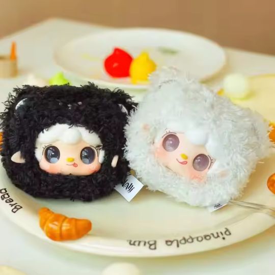Yooki Plush Charm
