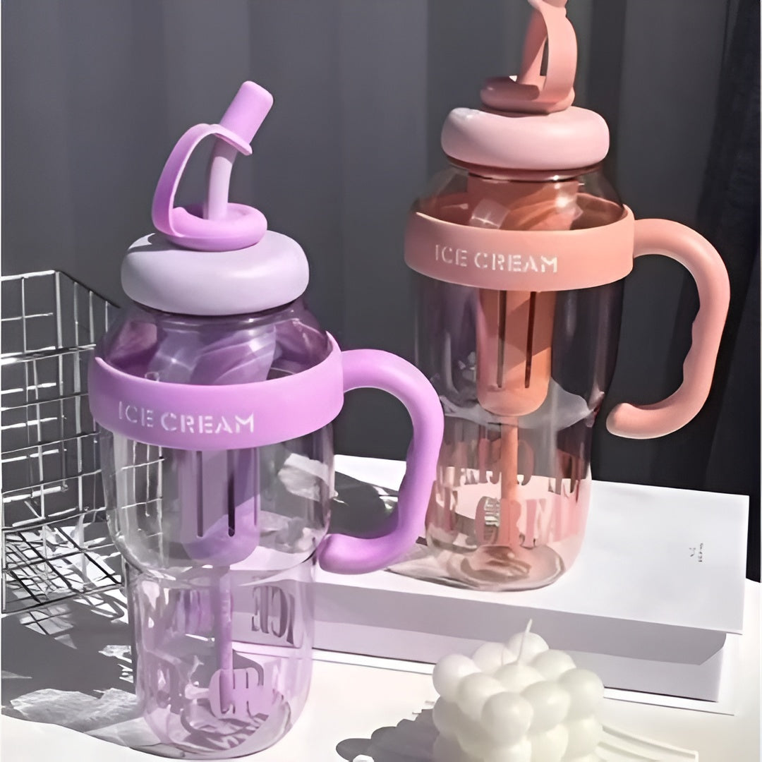 Cute Sipper Bottle With Straw