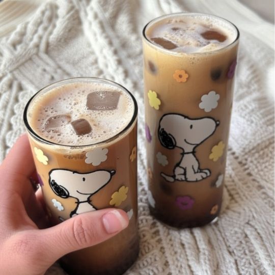 Snoopy Glass With Straw