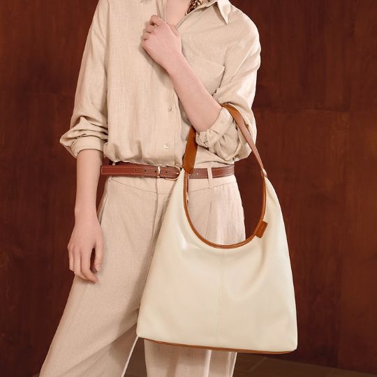Aura Tote Bag With Pouch
