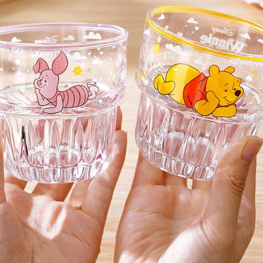 Pooh Family Glass