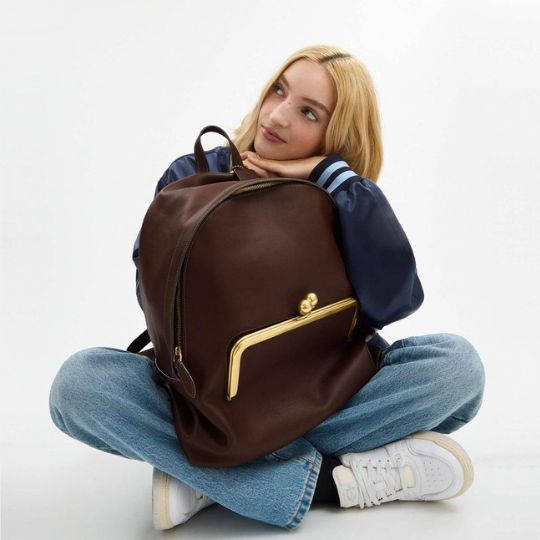 Kisslock Frame Backpack