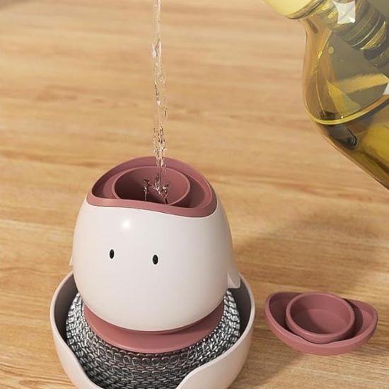 Liquid Cleaning Brush