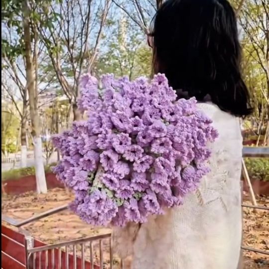 Bouquet Blanket