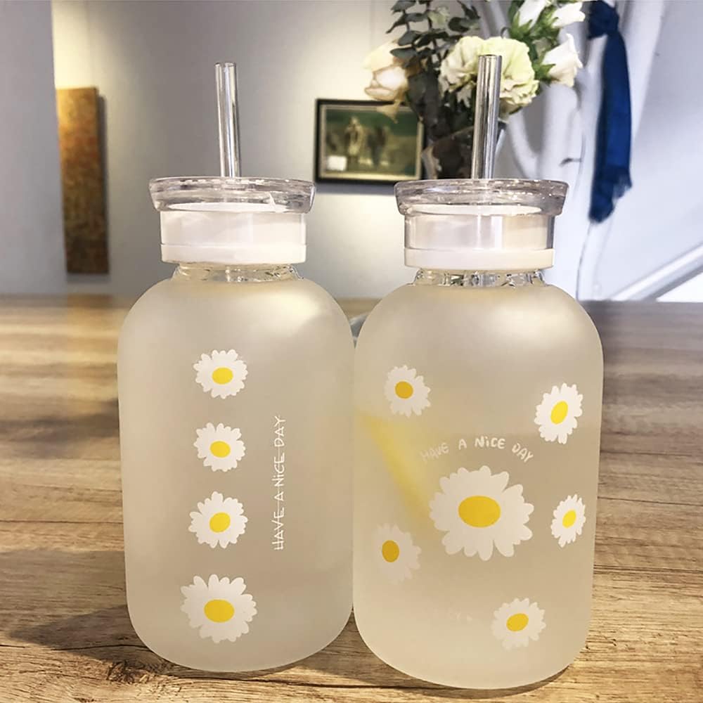 Daisy Glass Bottle with Straw