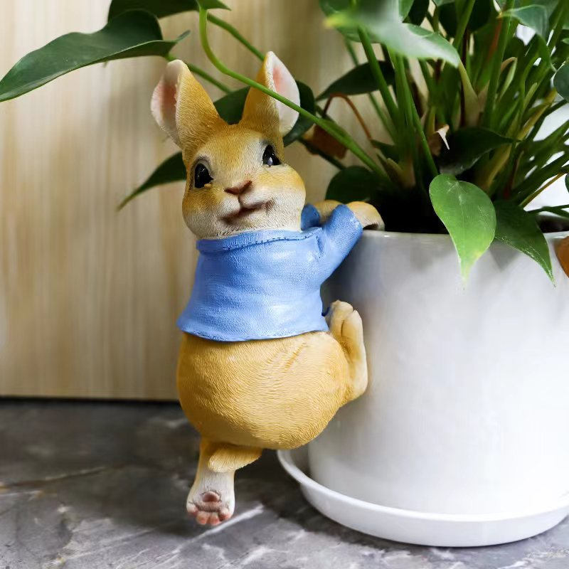 Rabbit Hook Statue