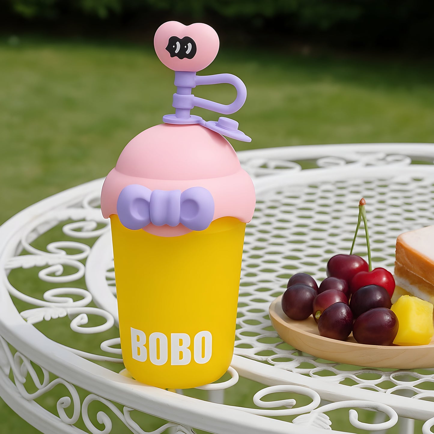 Cute Dreamy Sipper Bottle
