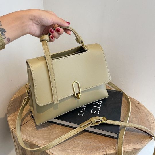 Classic Gold-Lock Bag