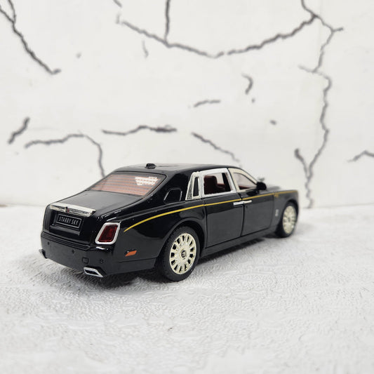Rolls Royce Phantom Metal Diecast Car 1:32